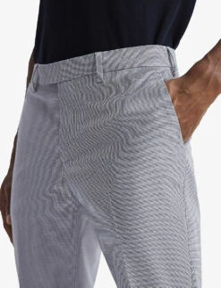 Reiss Pause Straight-leg Mid-rise Stretch Cotton-blend Trousers 11 Reiss Pause Straight-leg Mid-rise Stretch Cotton-blend Trousers -Metro Style Shop R04086977 SOFTBLUE ALT04