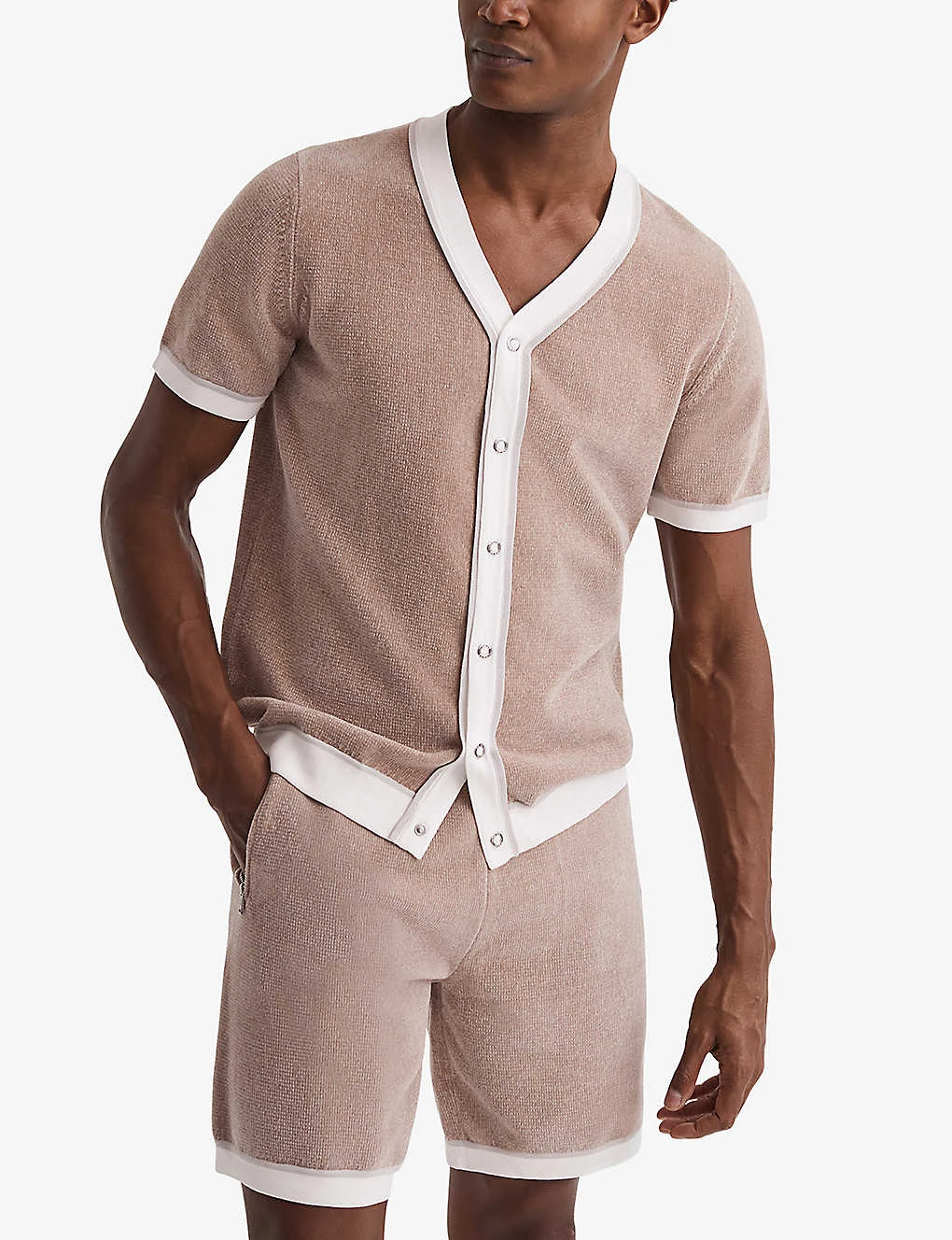 Reiss Striker Contrast-trim Pressed-stud Knitted Shirt 5 Reiss Striker Contrast-trim Pressed-stud Knitted Shirt - Image 3