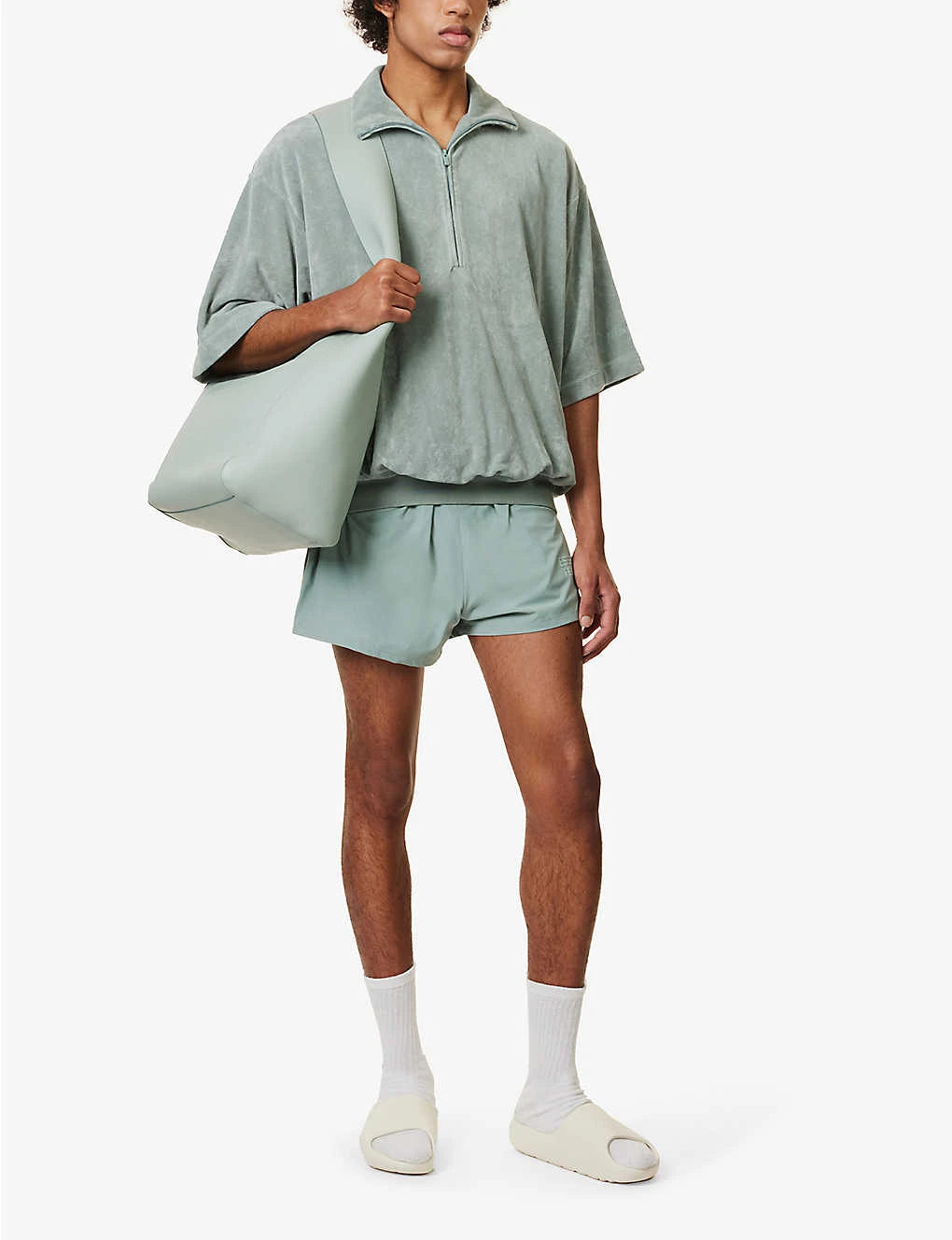 ESSENTIALS Brand-patch Short-sleeved Relaxed-fit Bamboo-blend Sweatshirt 4 ESSENTIALS Brand-patch Short-sleeved Relaxed-fit Bamboo-blend Sweatshirt - Image 2