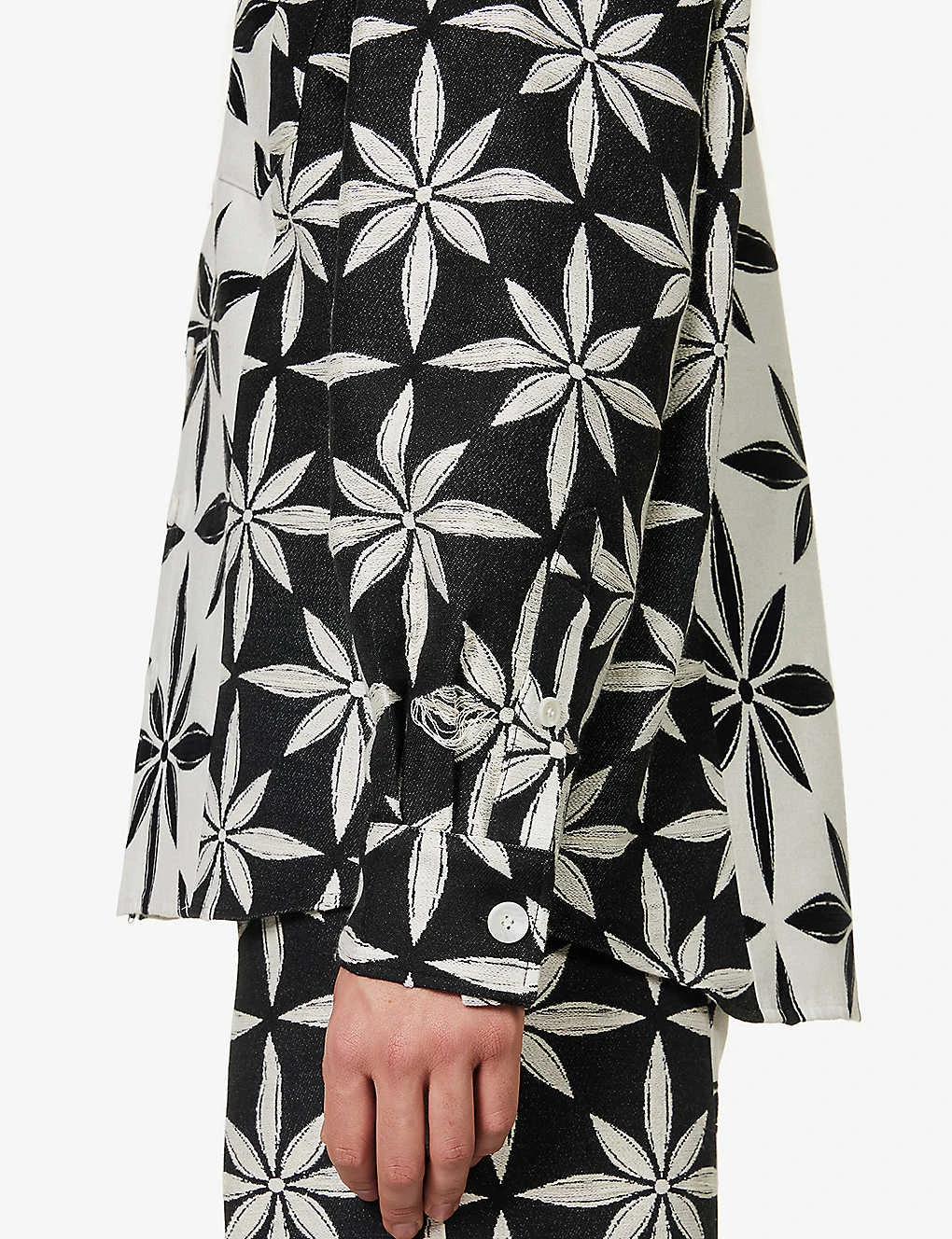 Incision Jacquard-print Boxy-fit Cotton-blend Shirt 8 Incision Jacquard-print Boxy-fit Cotton-blend Shirt - Image 6