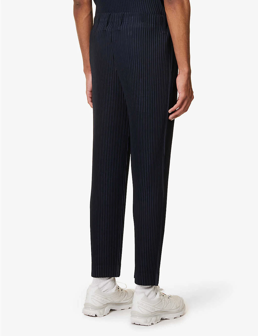 Pleated Elasticated-waist Straight-leg Regular-fit Knitted Trousers 6 Pleated Elasticated-waist Straight-leg Regular-fit Knitted Trousers - Image 4