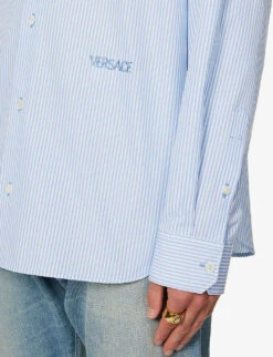 Versace Baroque-panel Striped Relaxed-fit Cotton-poplin Shirt -Metro Style Shop R04181573 LIGHTBLUEIVORY ALT05